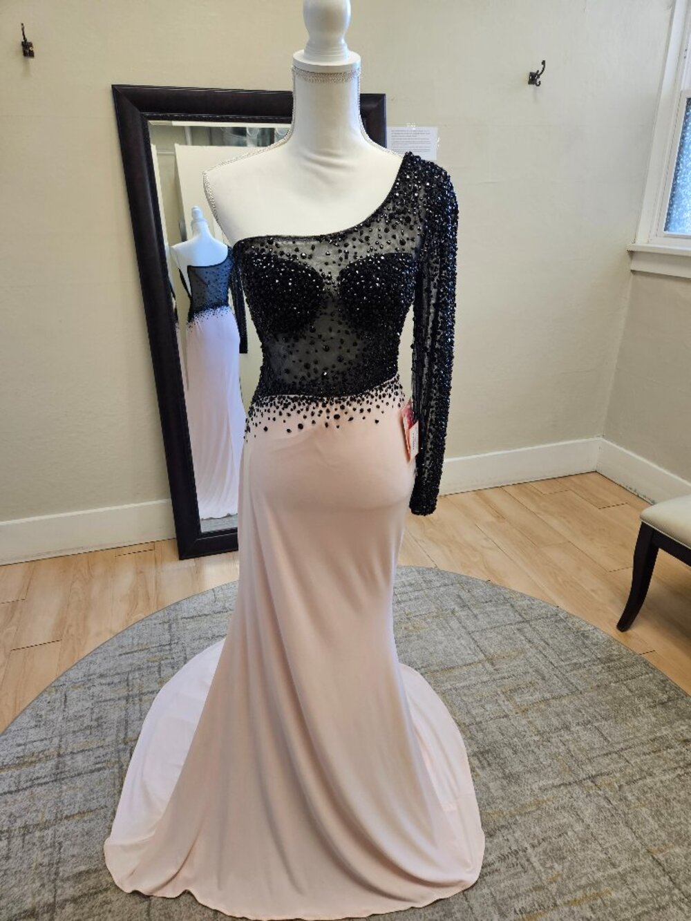 Size 2 black/pink one shoulder long sleeve illusion top jersey sheath skirt